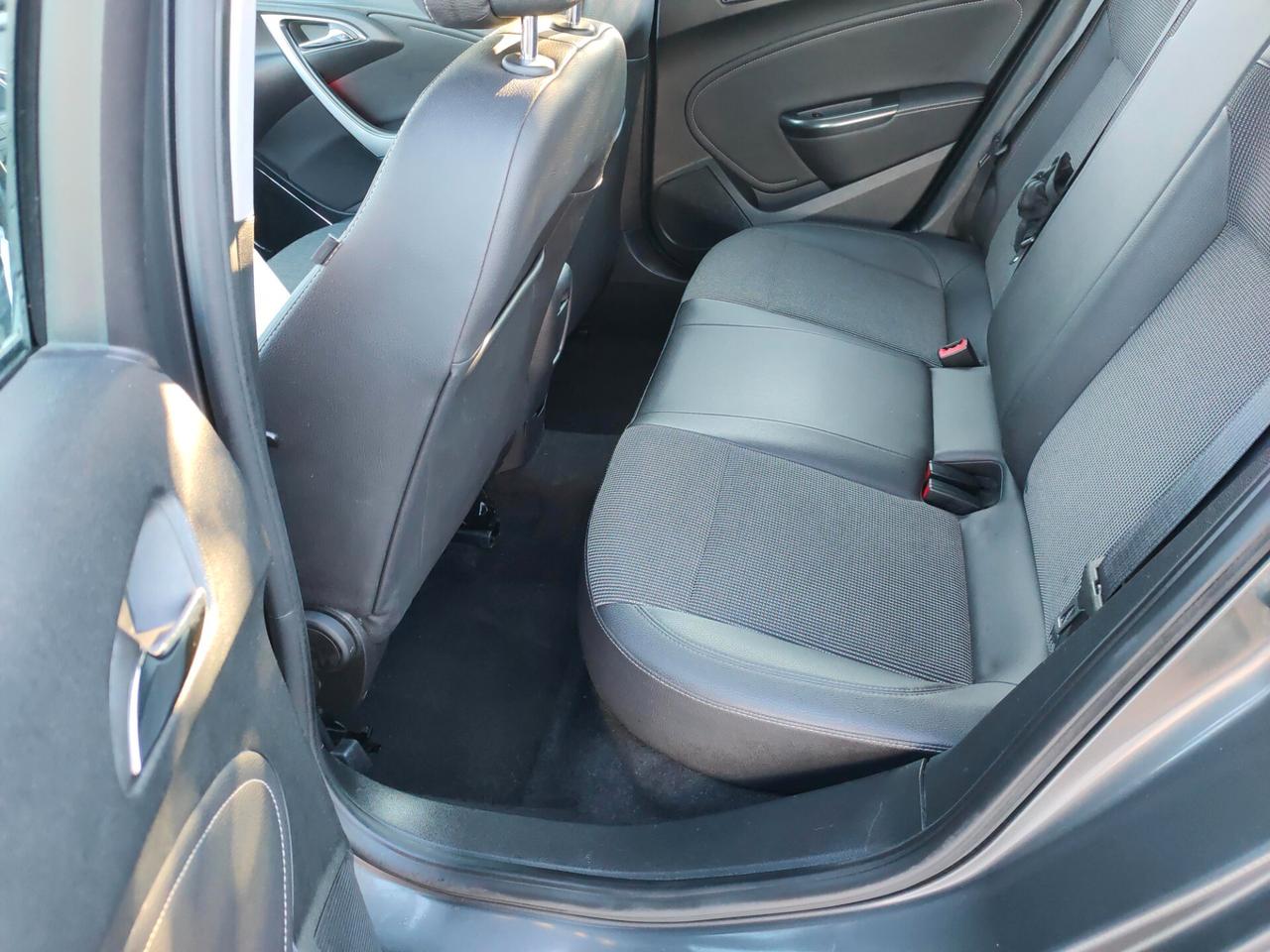 Opel Astra 1.7 CDTI 130CV S&S 5 porte Cosmo