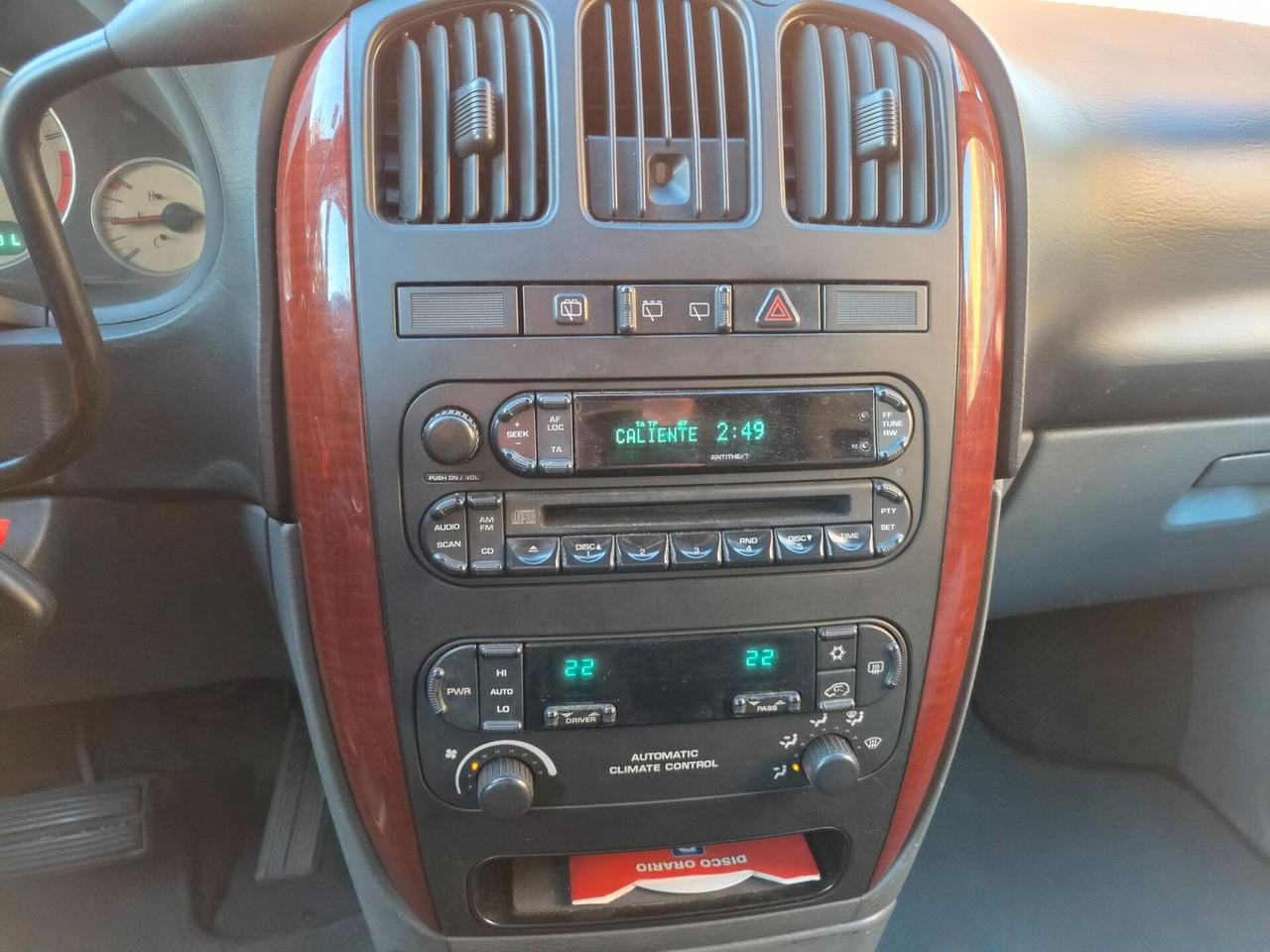 Chrysler Voyager 2.8 CRD gancio traino