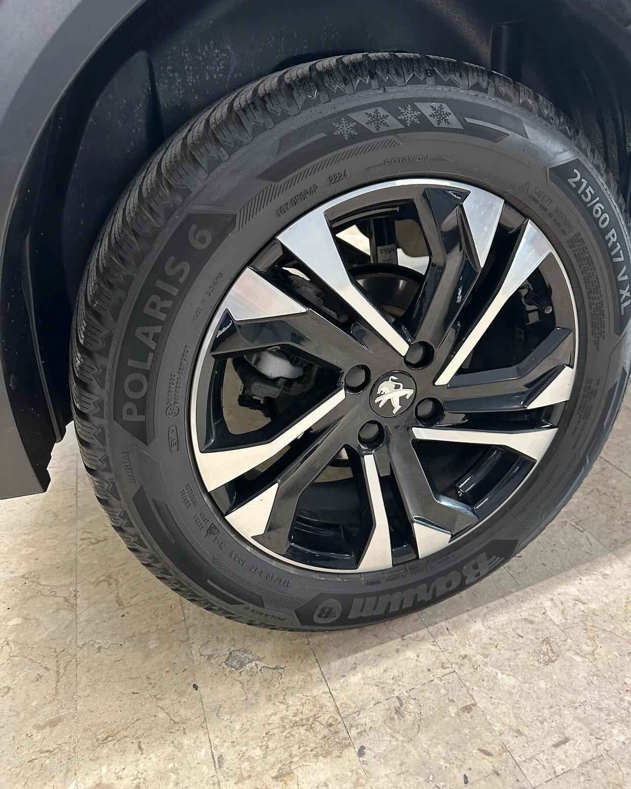 Peugeot 2008 BlueHDi 130 S&S EAT8 GT