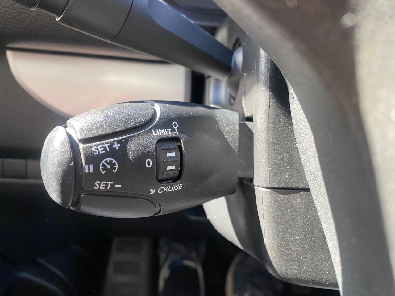 Peugeot Traveller BlueHDi 120 S&S Long Business