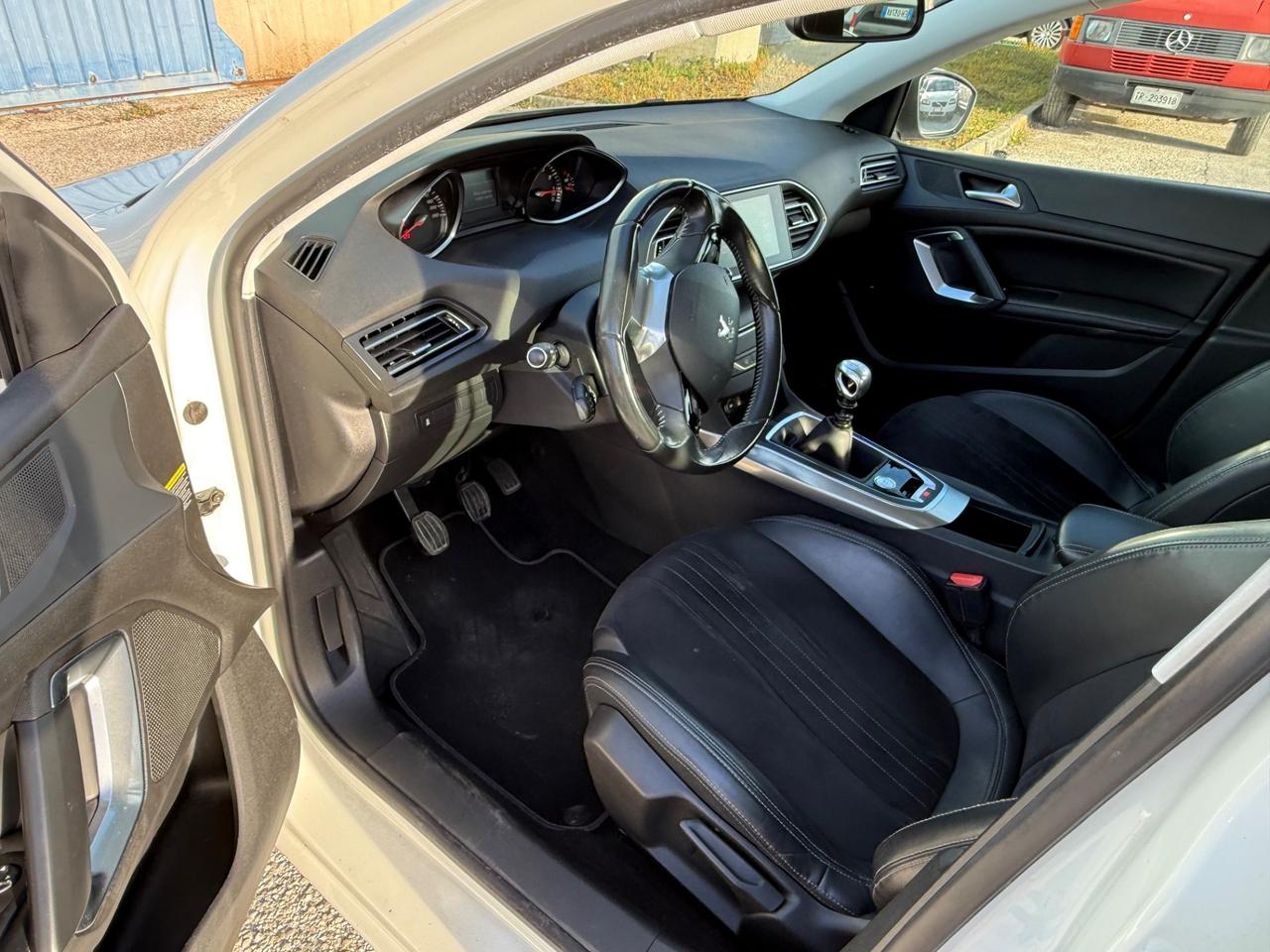 Peugeot 308 1.6 THP 125 CV Active