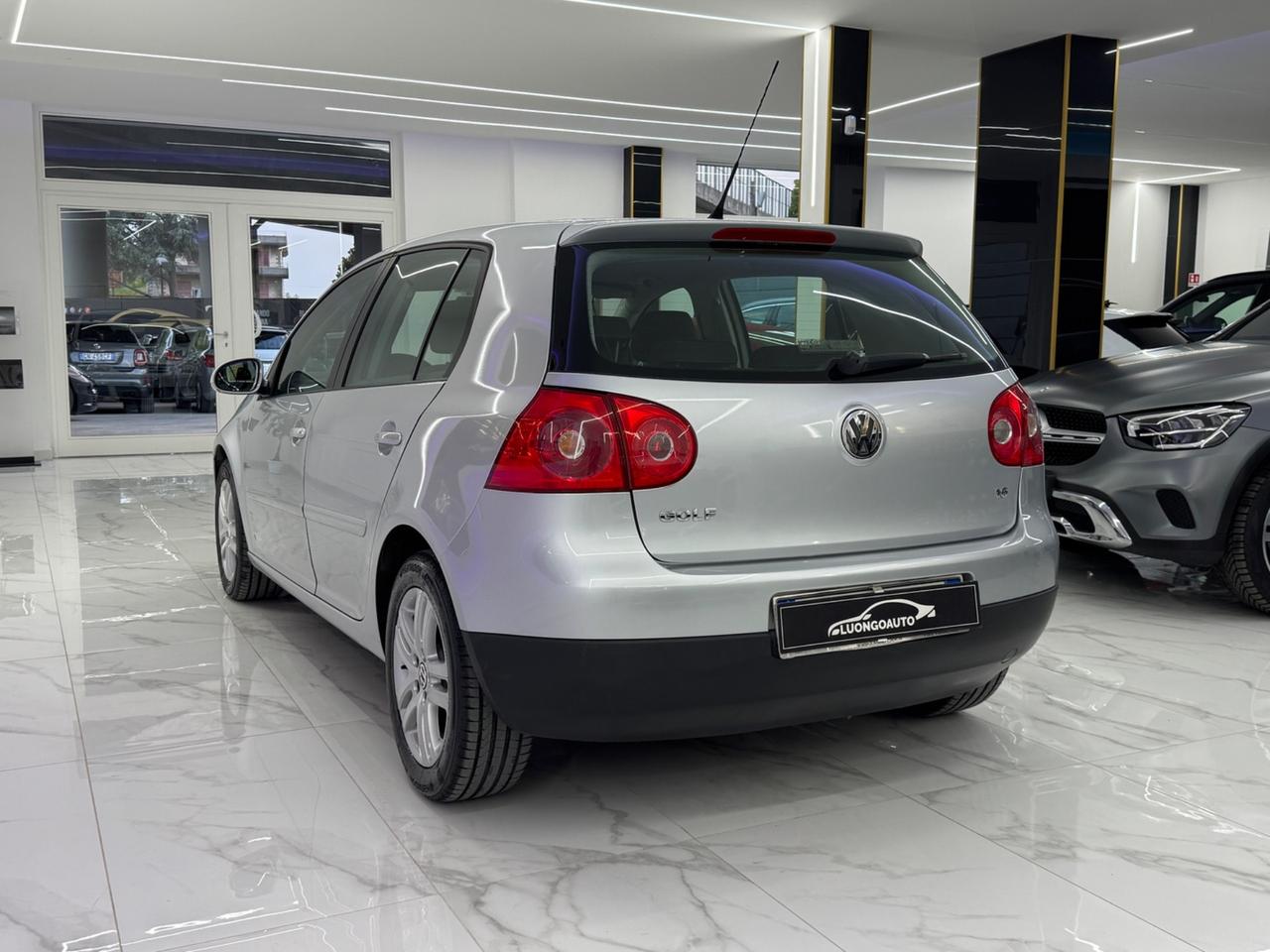 Volkswagen Golf 1.6 Comfortline