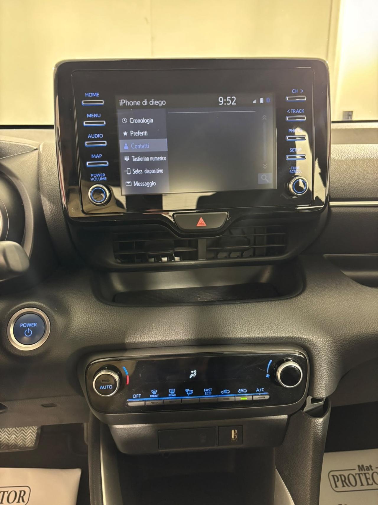 Toyota Yaris 1.5 Hybrid 116 CV Lounge