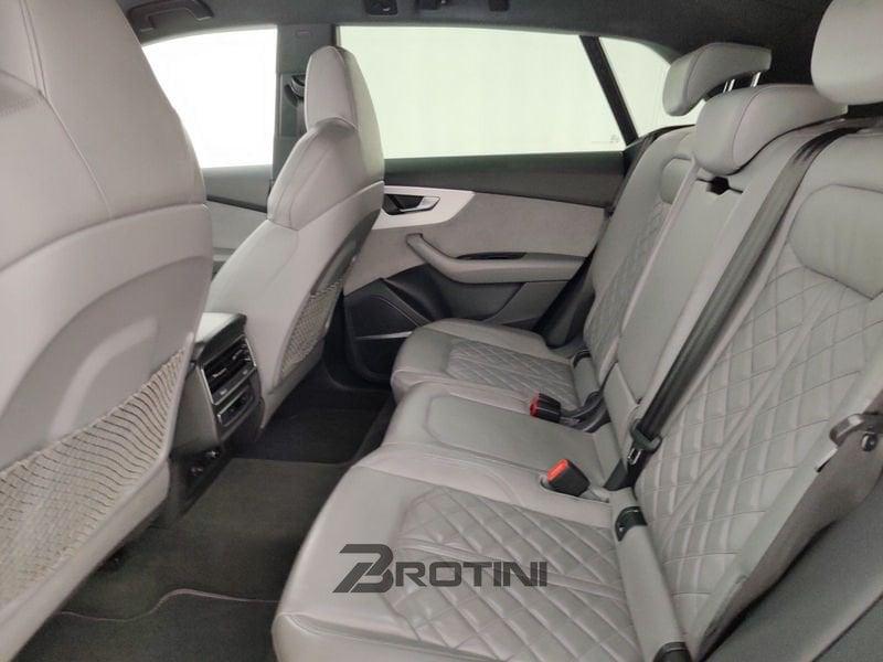 Audi Q8 55 TFSI e quattro tiptronic S-Line Sport