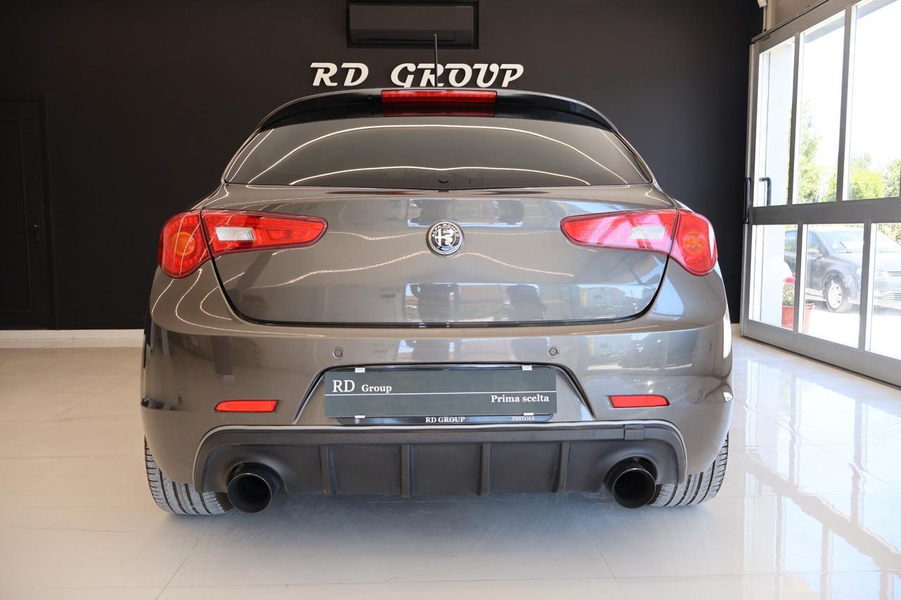 Alfa Romeo Giulietta 1.8 Quadrifoglio Verde 240CV scarico