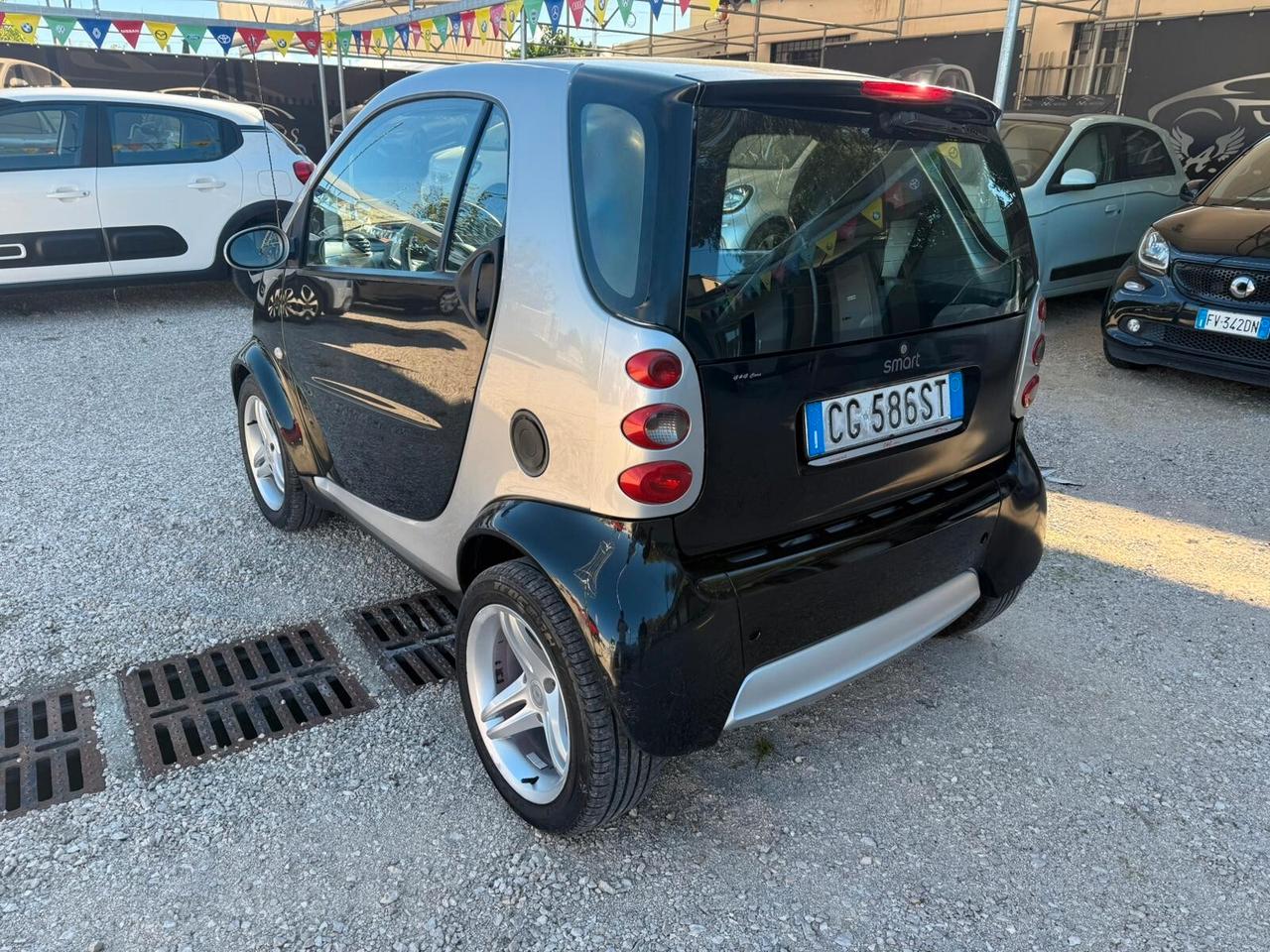 Smart 700 city-coupé pure (37 kW)