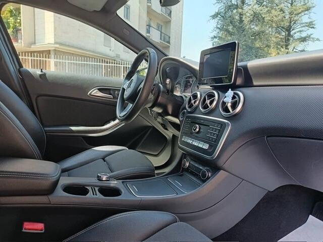 Mercedes-benz A 160 d AEXECUTIVE AUTOMATICA, NAVI, RETROCAMERA, 18, DISTRIBUZIONE APPENA ESEGUITA