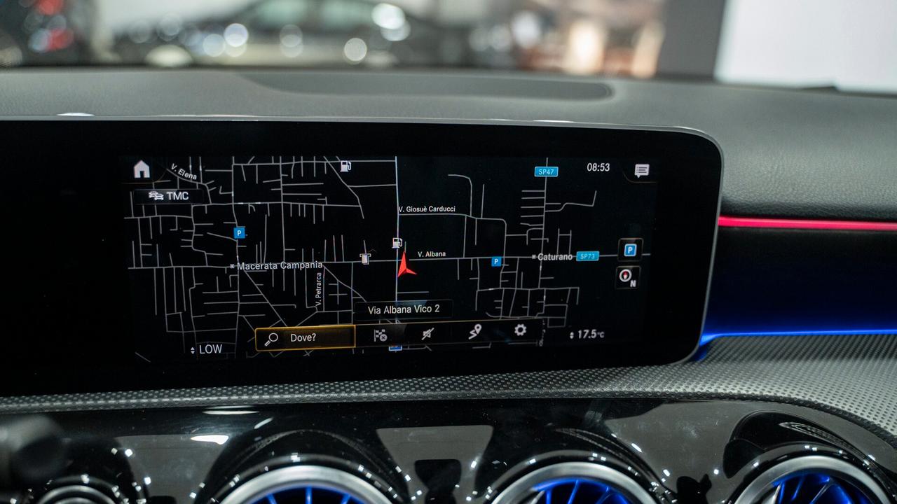 Mercedes-benz A 180 D PREMIUM PLUS AMG TETTO PACK LUCI MULTIBEAM FULL OPTIONAL