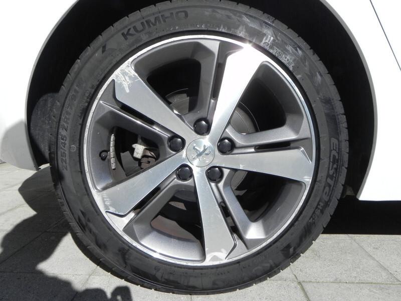 Peugeot 308 BlueHDi 130 S&S Active Pack