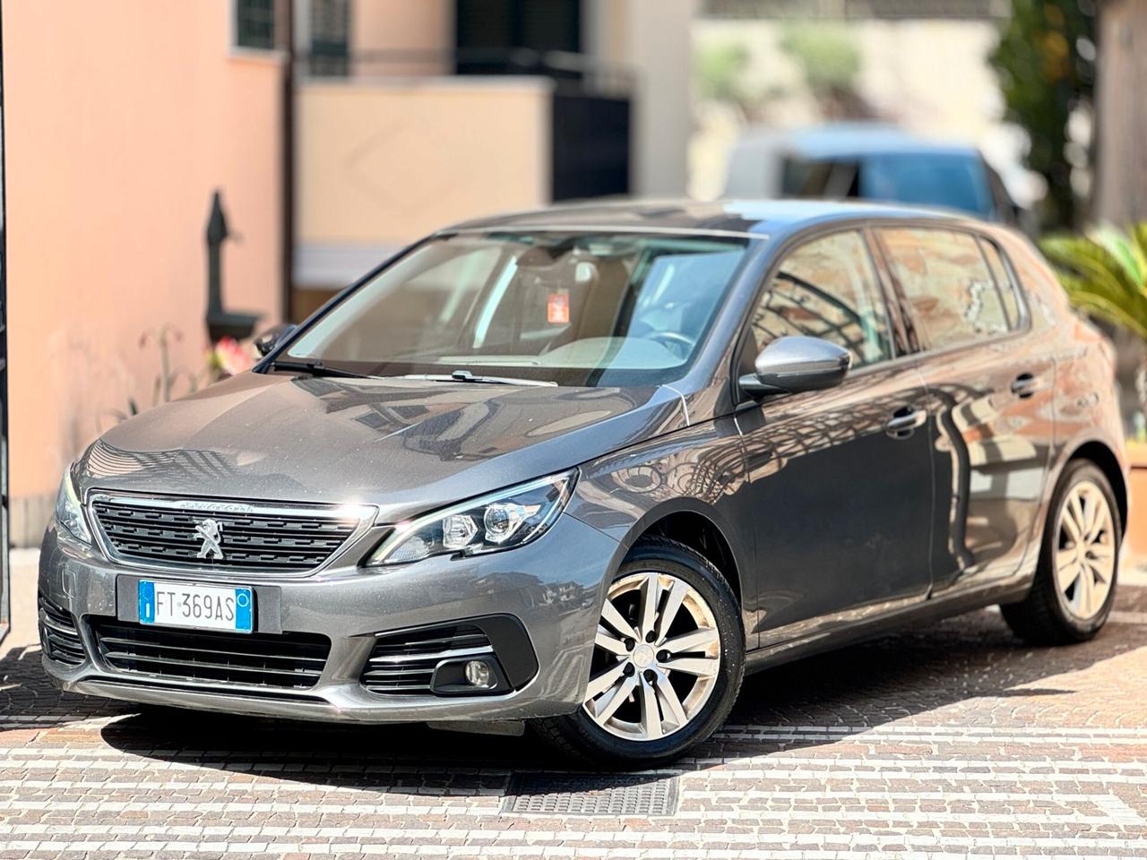 Peugeot 308 BlueHDi 100 S&S Active