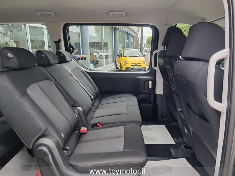 Hyundai Staria 1.6 HEV AT 2WD 9 posti Wagon
