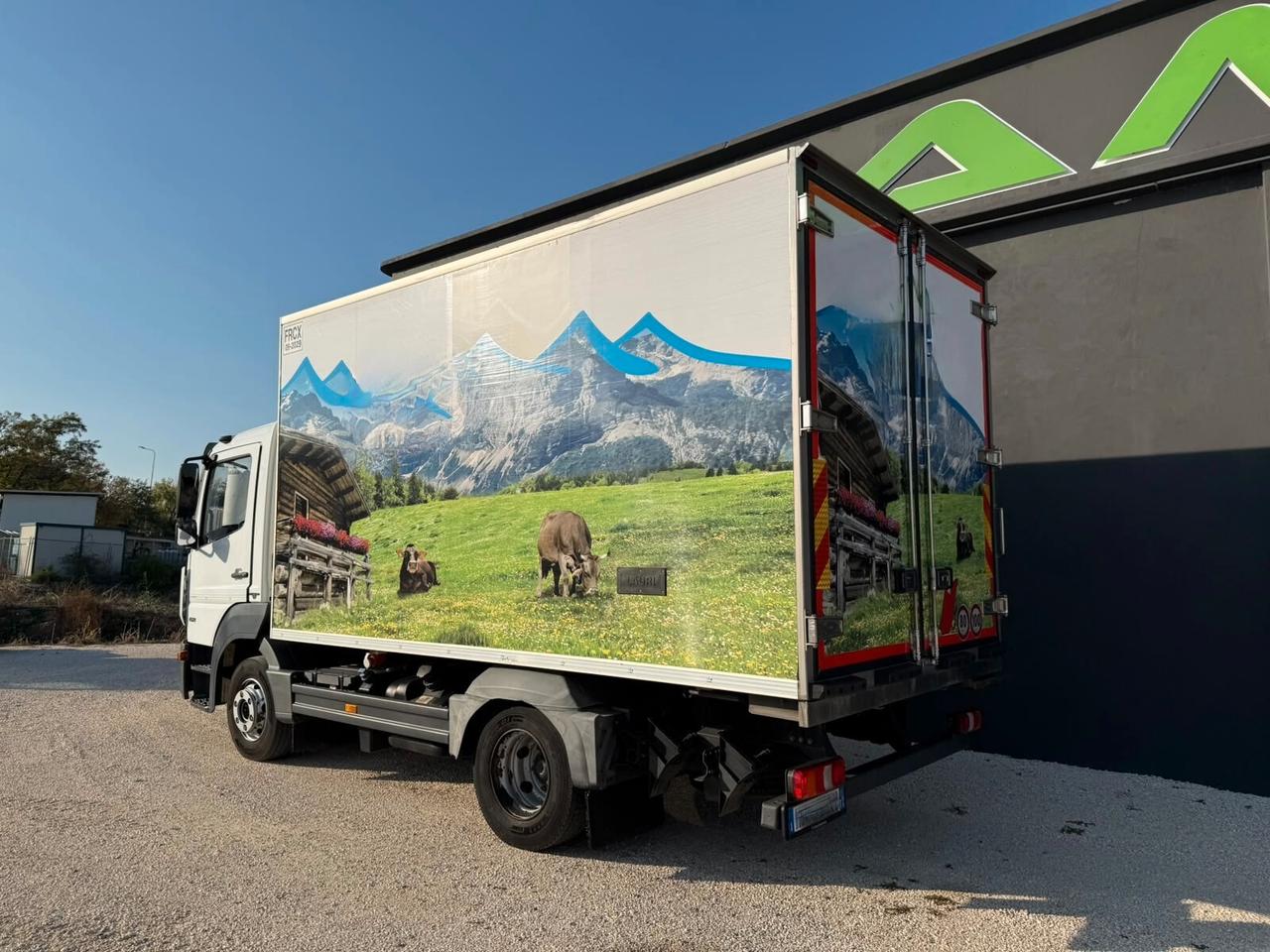 Mercedes Benz Atego 821 isotermico con frigo -20°C