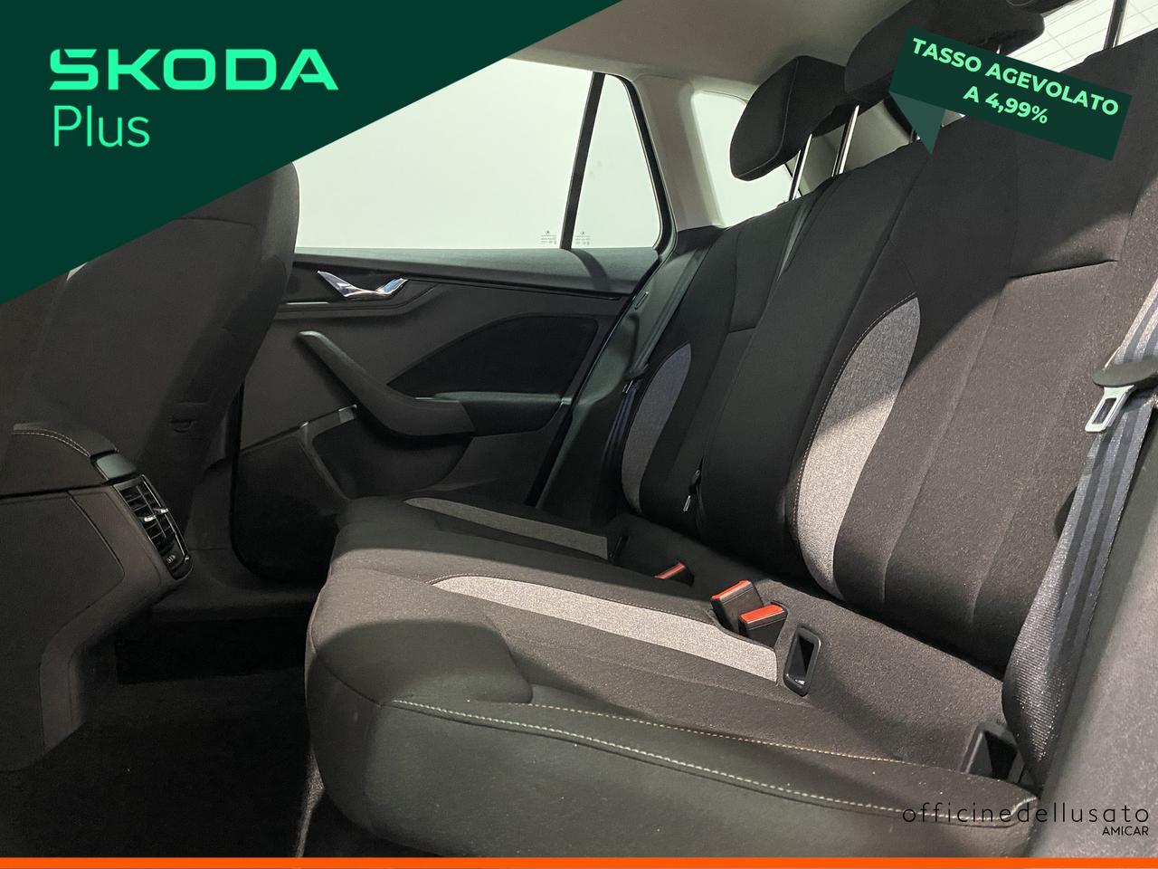 Skoda Kamiq 1.0 tsi 115cv black dots