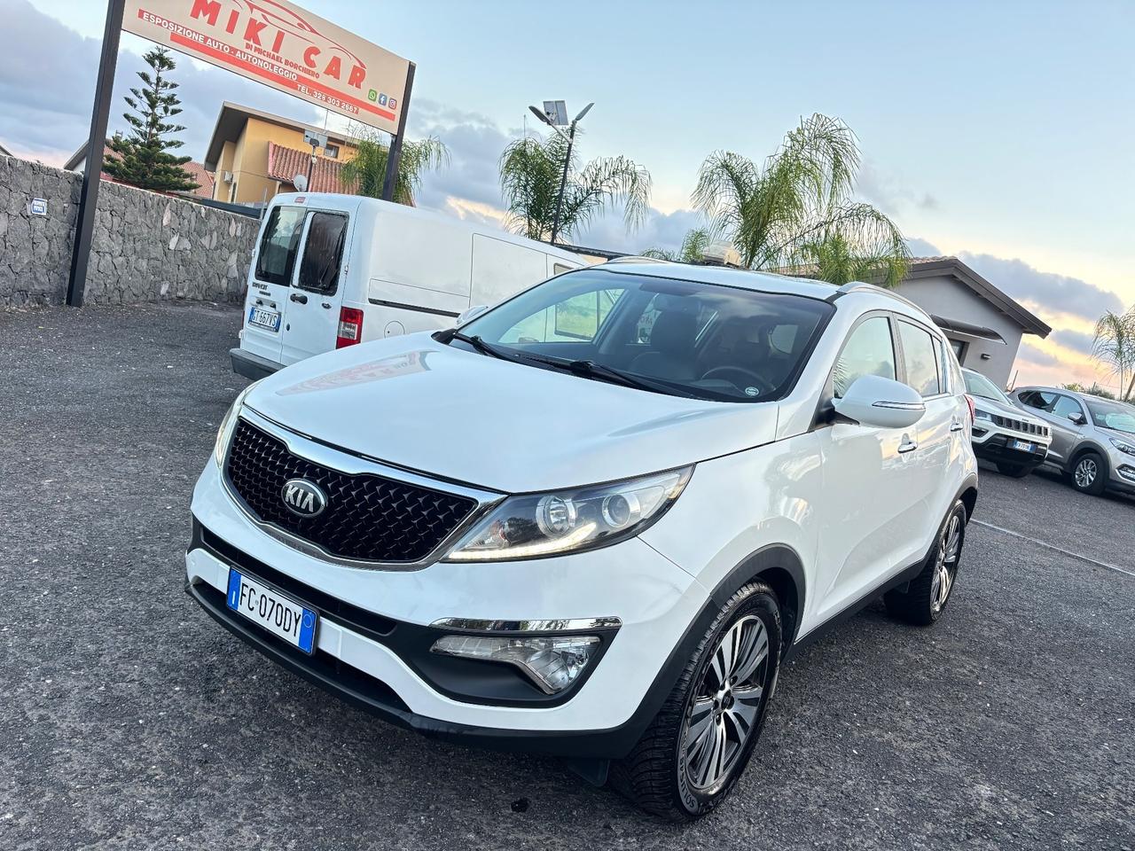Kia Sportage 1.7 CRDI VGT 2WD high tech
