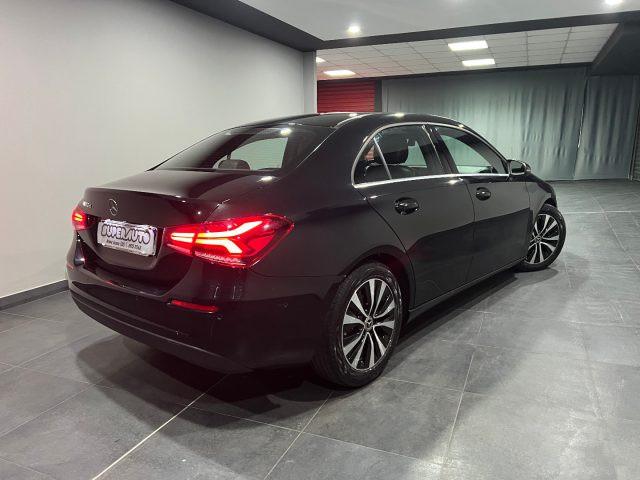 MERCEDES-BENZ A 180 d SEDAN Automatic Business