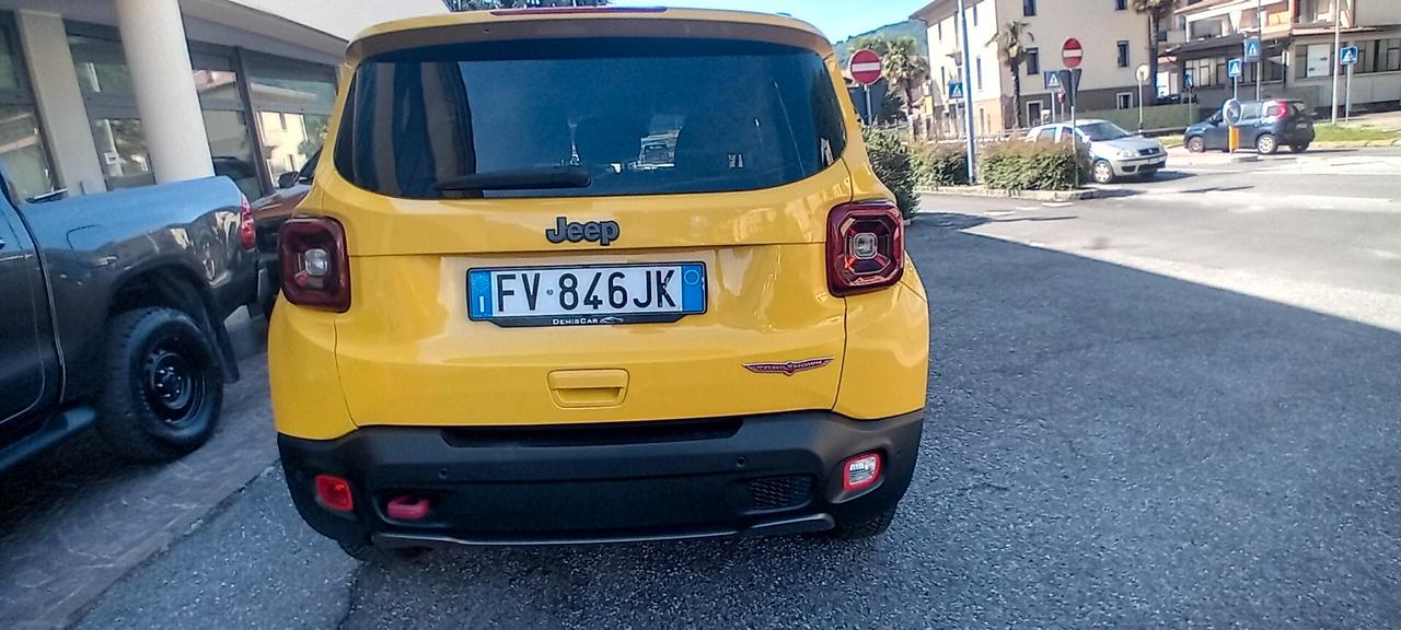 Jeep Renegade 2.0 Mjt 170CV 4WD Active Drive Low Trailhawk