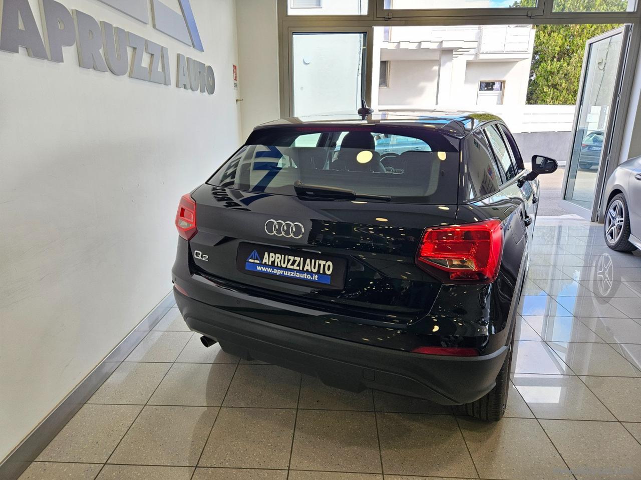AUDI Q2 30 TDI S tronic Business