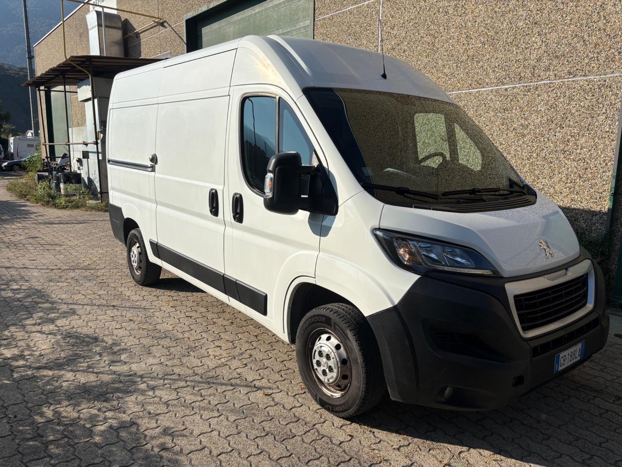 Peugeot Boxer 2.0 hdi 130cv 335-L2H2