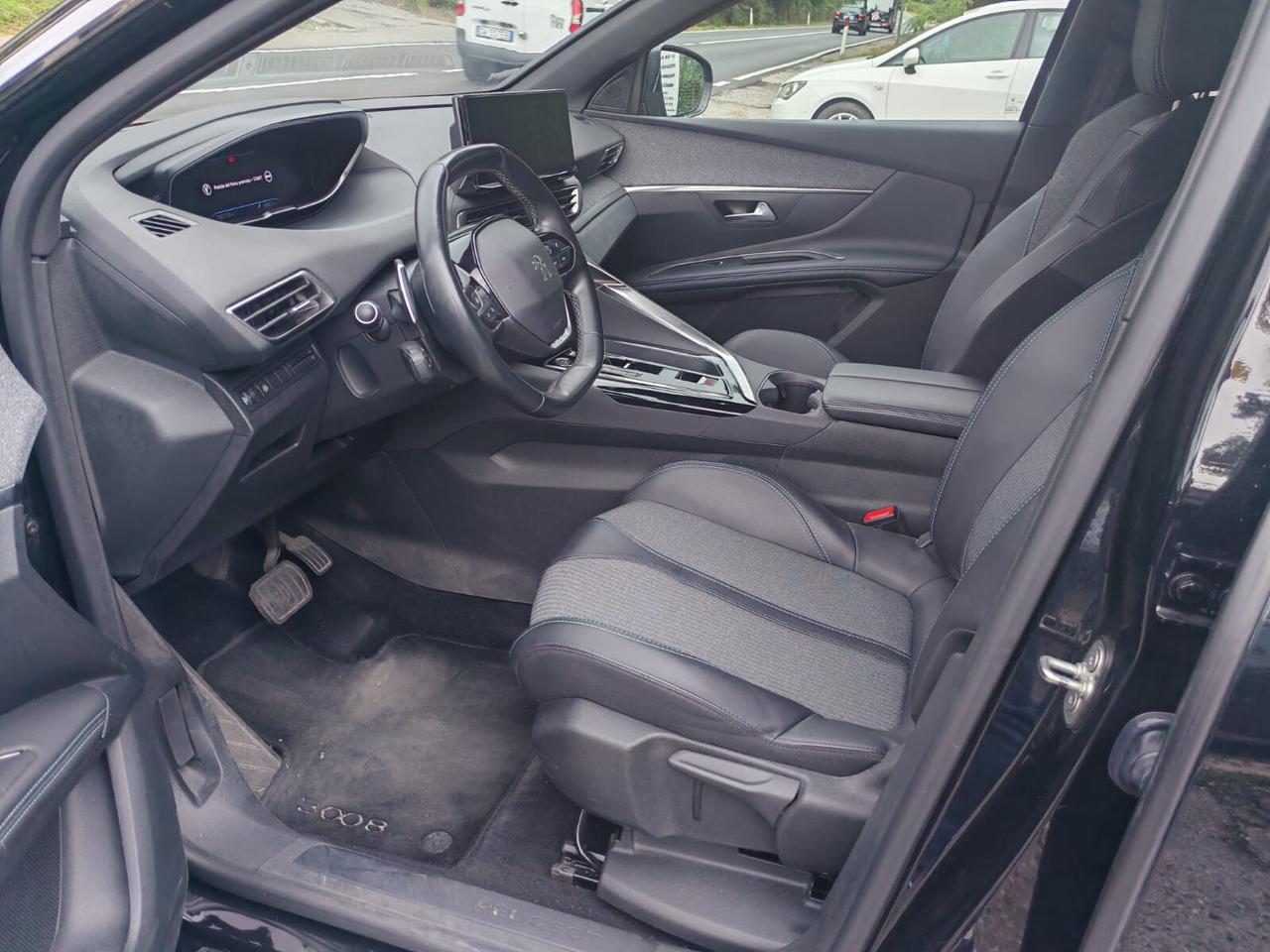Peugeot 3008 BlueHDi 130 S&S Allure