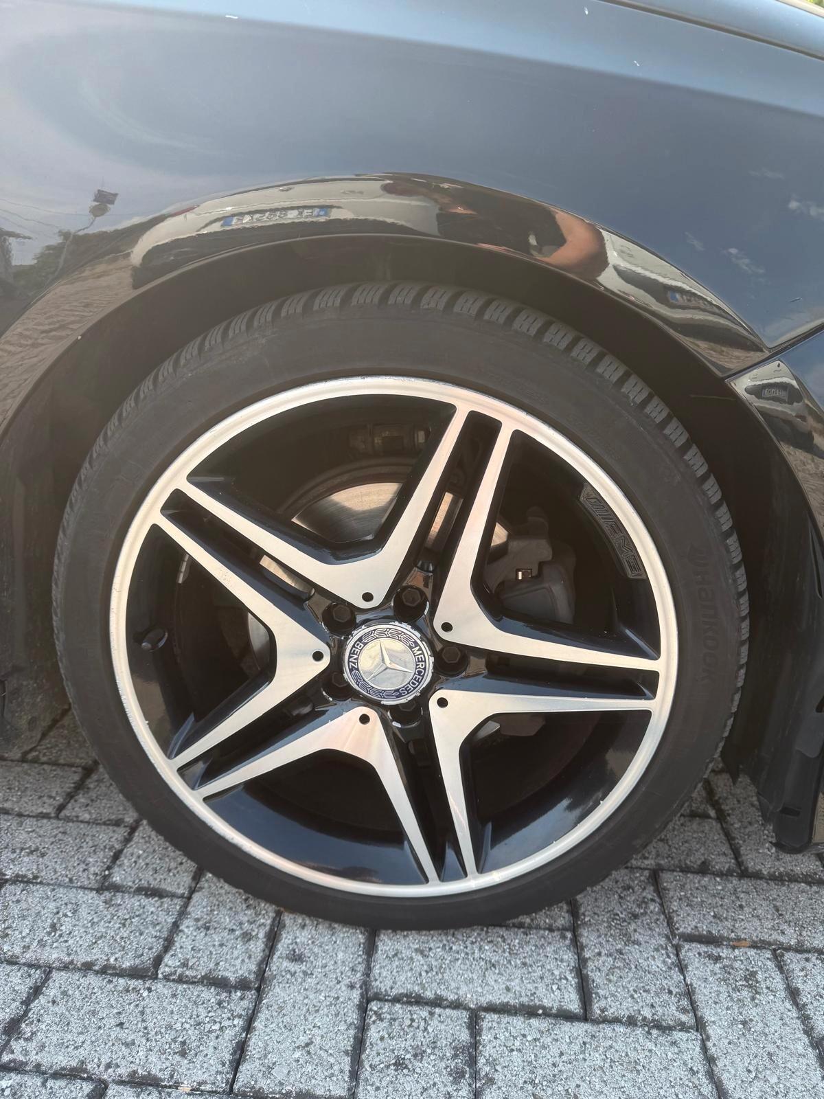 Mercedes A180 Premium AMG