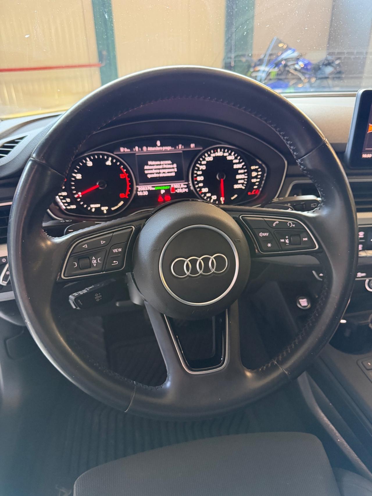 Audi A4 AVANT 2.0 TDI 35 FULLOPT UNICOPR EURO6B