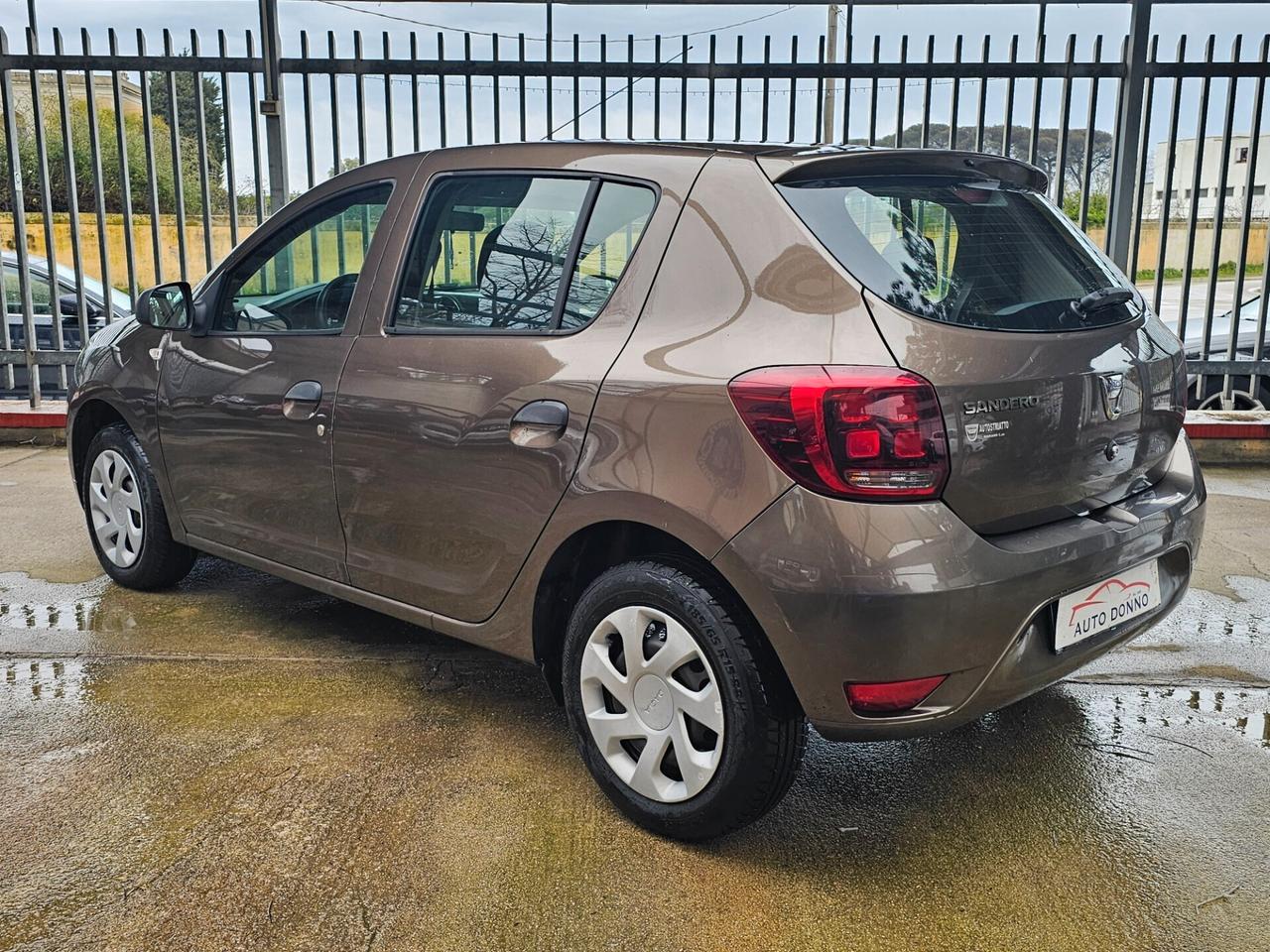 Dacia Sandero 1.5 dCi 8V 75CV Lauréate