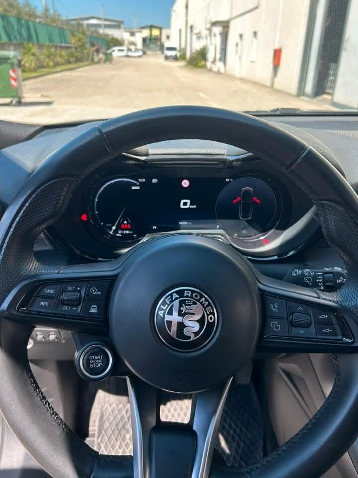 Alfa Romeo Tonale 1.6 diesel 130 CV TCT6 Veloce