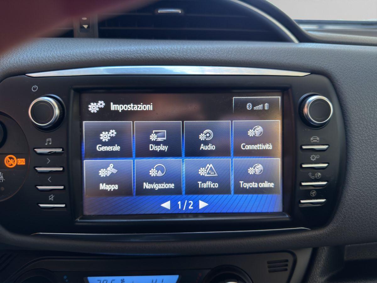 TOYOTA - Yaris - 1.5 Hybrid 73CV 5p.Trend "Platinum Ed."