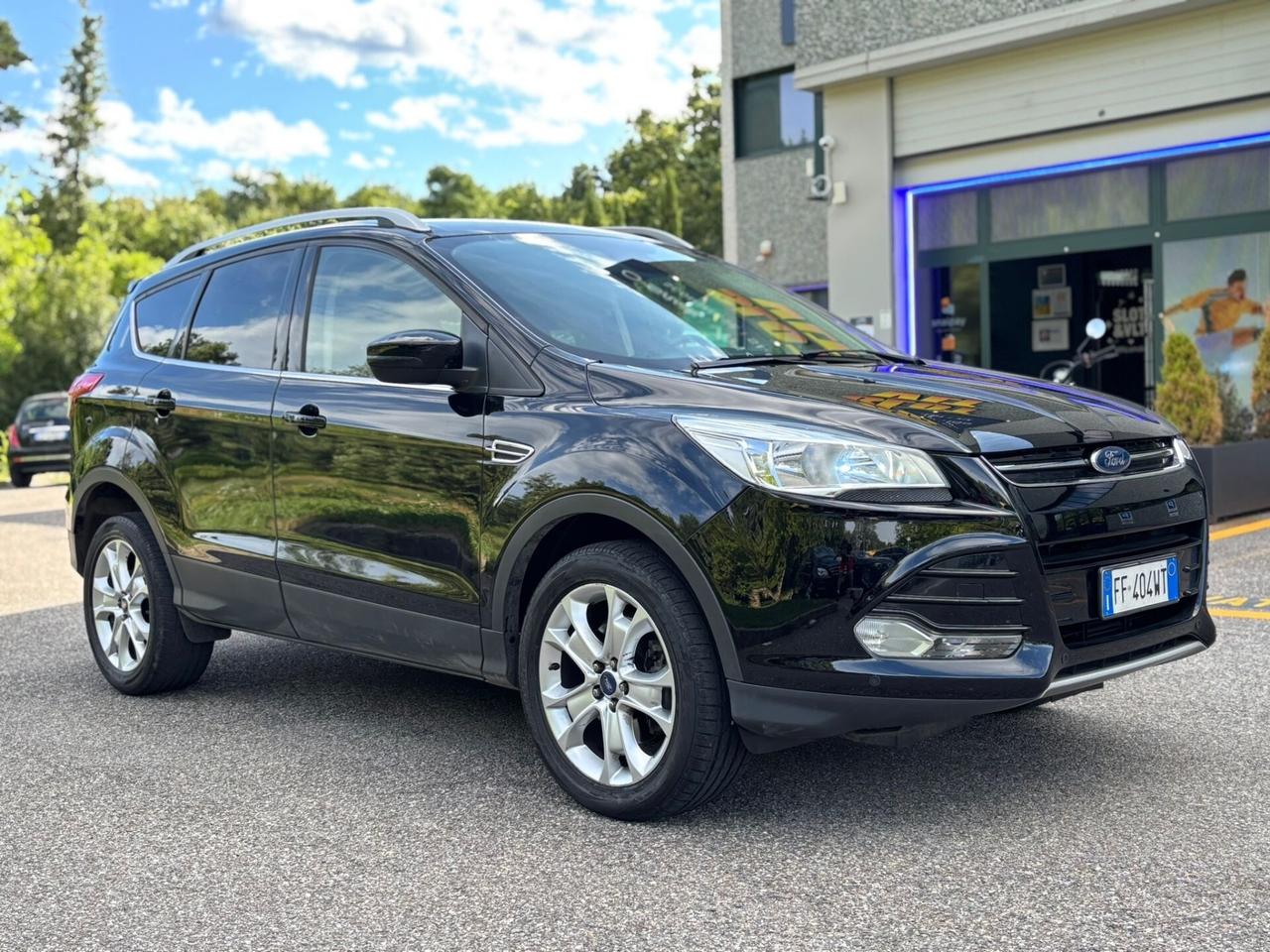 Ford Kuga 2.0 TDCI 150 CV S&S 4WD Powershift Titanium