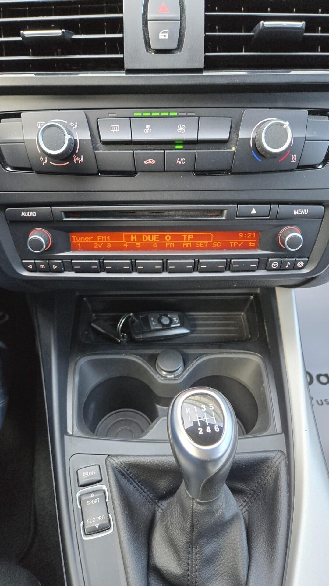 Bmw 116 116d 5p. Efficient Dynamics Urban xNeopate