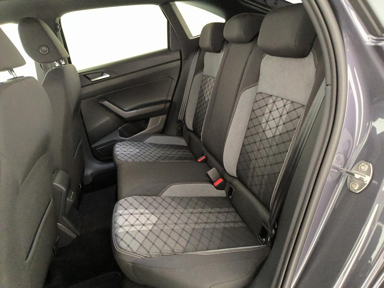 Volkswagen Taigo 1.0 tsi r-line plus 115cv dsg