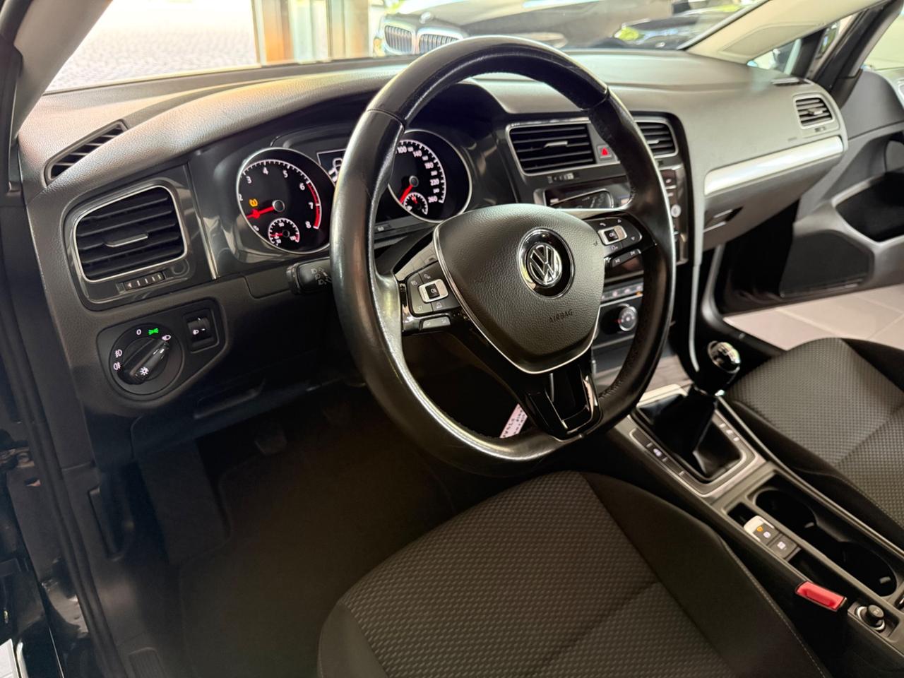 Volkswagen Golf p 5p 1.0 tsi Trendline 85cv NEOPATENTATI !!