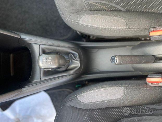 PEUGEOT 208 1.4 HDi 68CV 5p. AUTOCARRO - 2014
