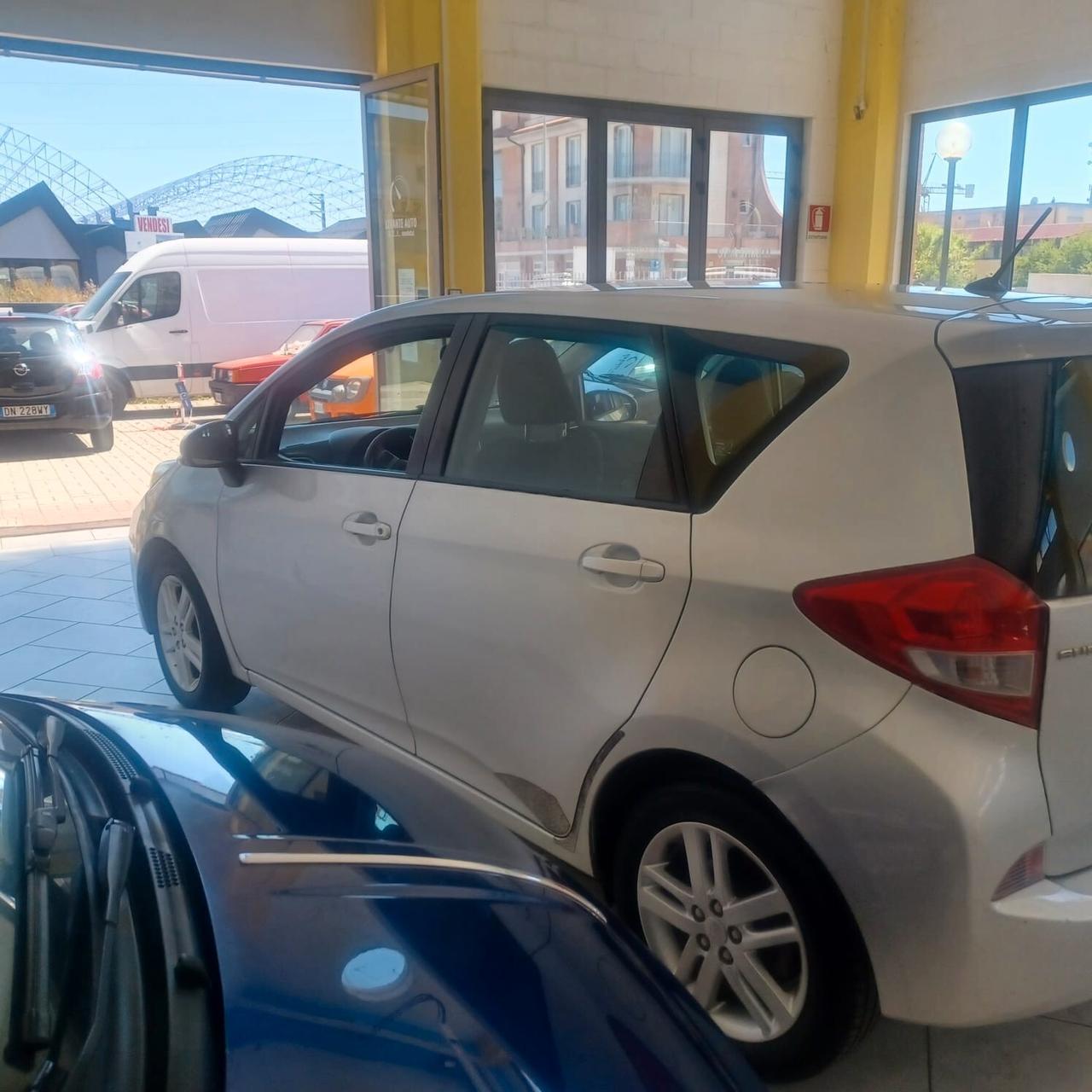 133558 TREZIA 1.4 TDI MOTORE TOYOTA ECONOMICA