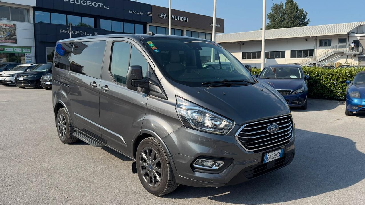 Ford Tourneo Custom 320 2.0 TDCi 185CV PC Titanium X