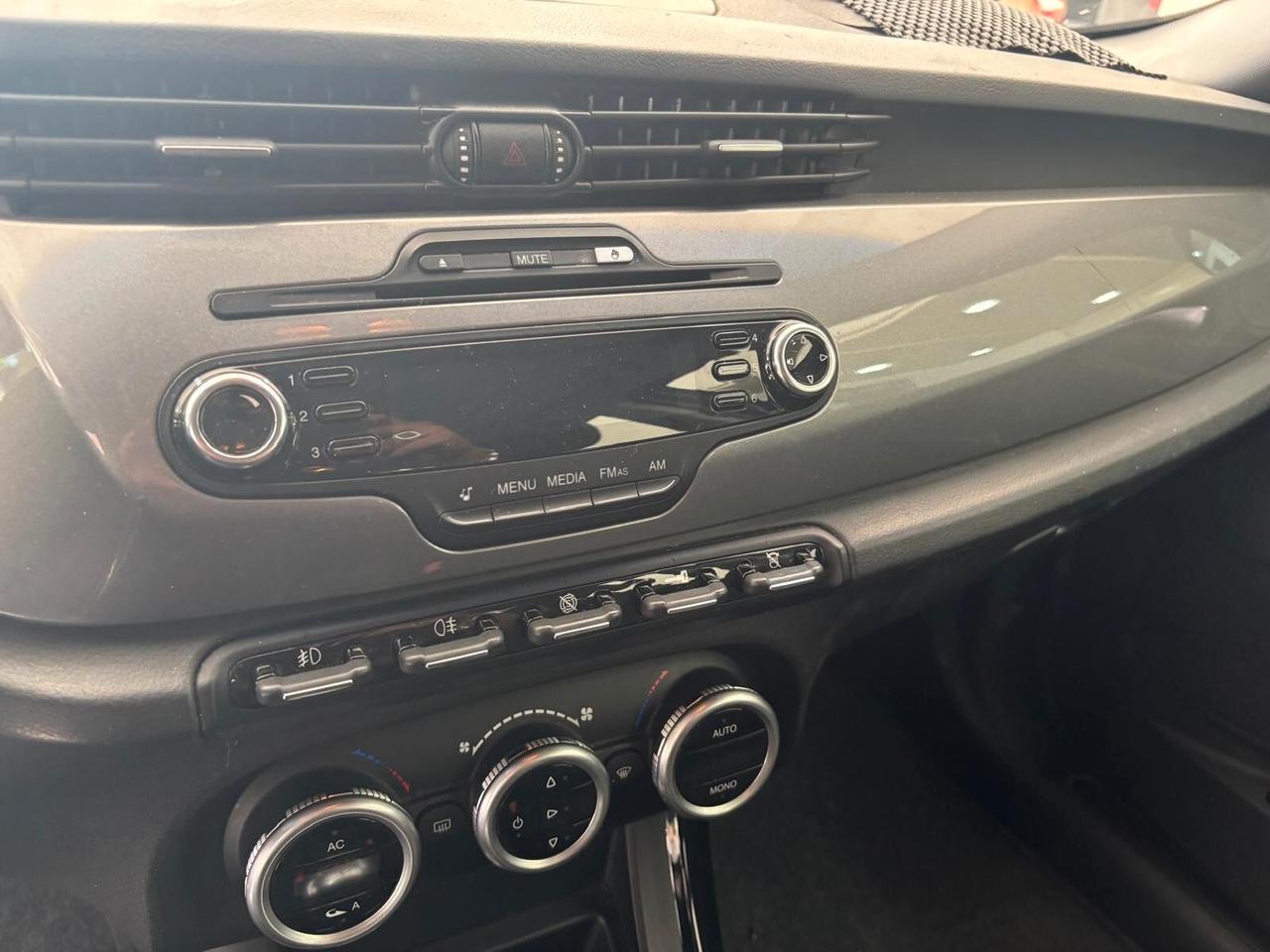 Alfa Romeo Giulietta 1.6 JTDm-2 105 CV Exclusive