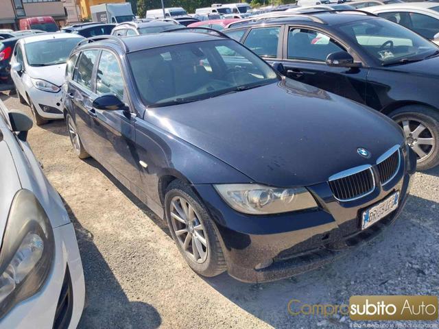 BMW 320 d Automatica Navi Touring MSport