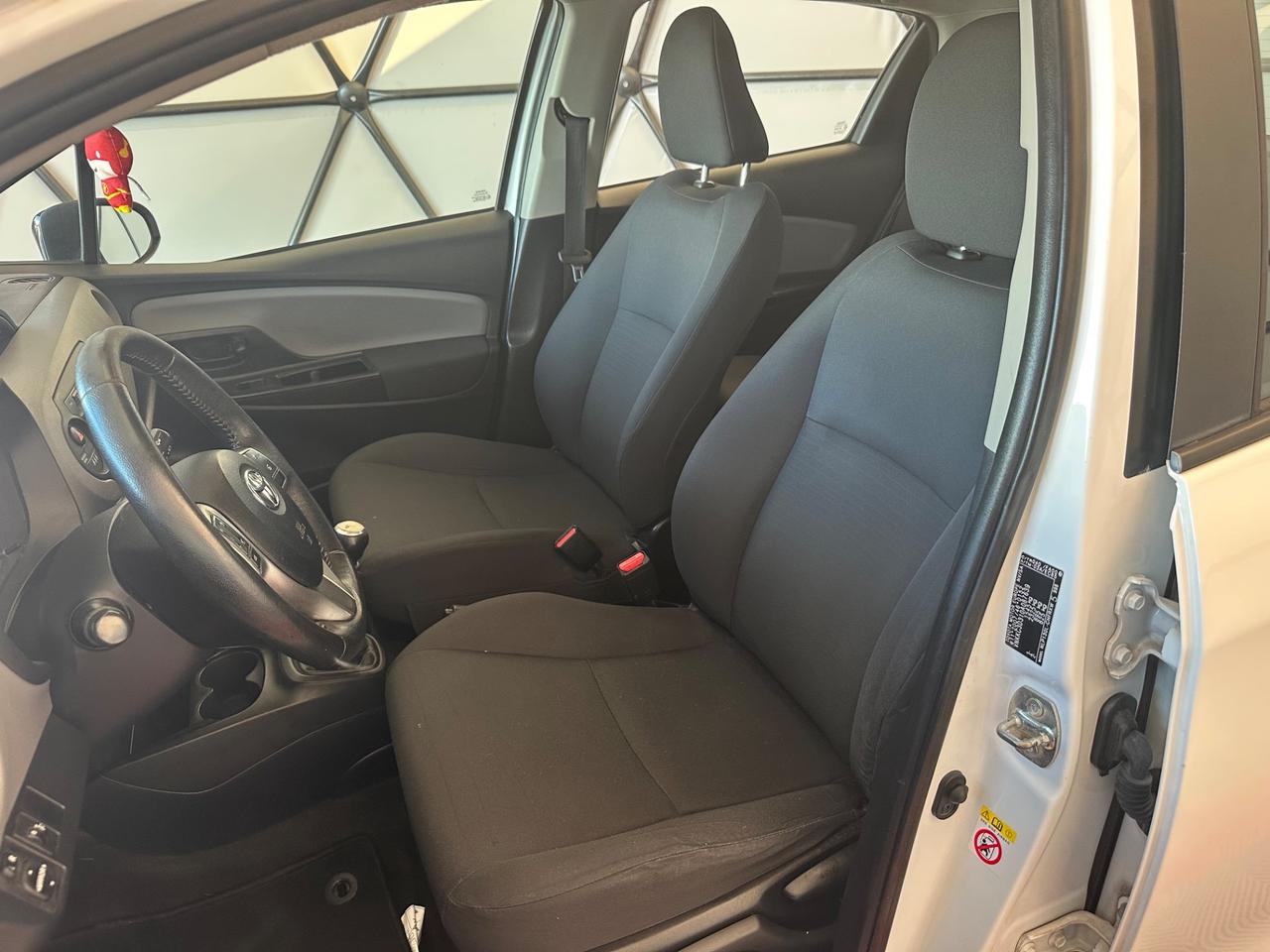 Toyota Yaris 1.4 D-4D 5 porte Lounge