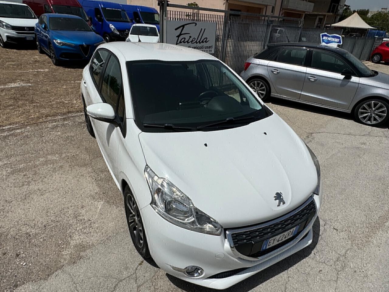 Peugeot 208 1.4 VTi 95 CV GPL Allure