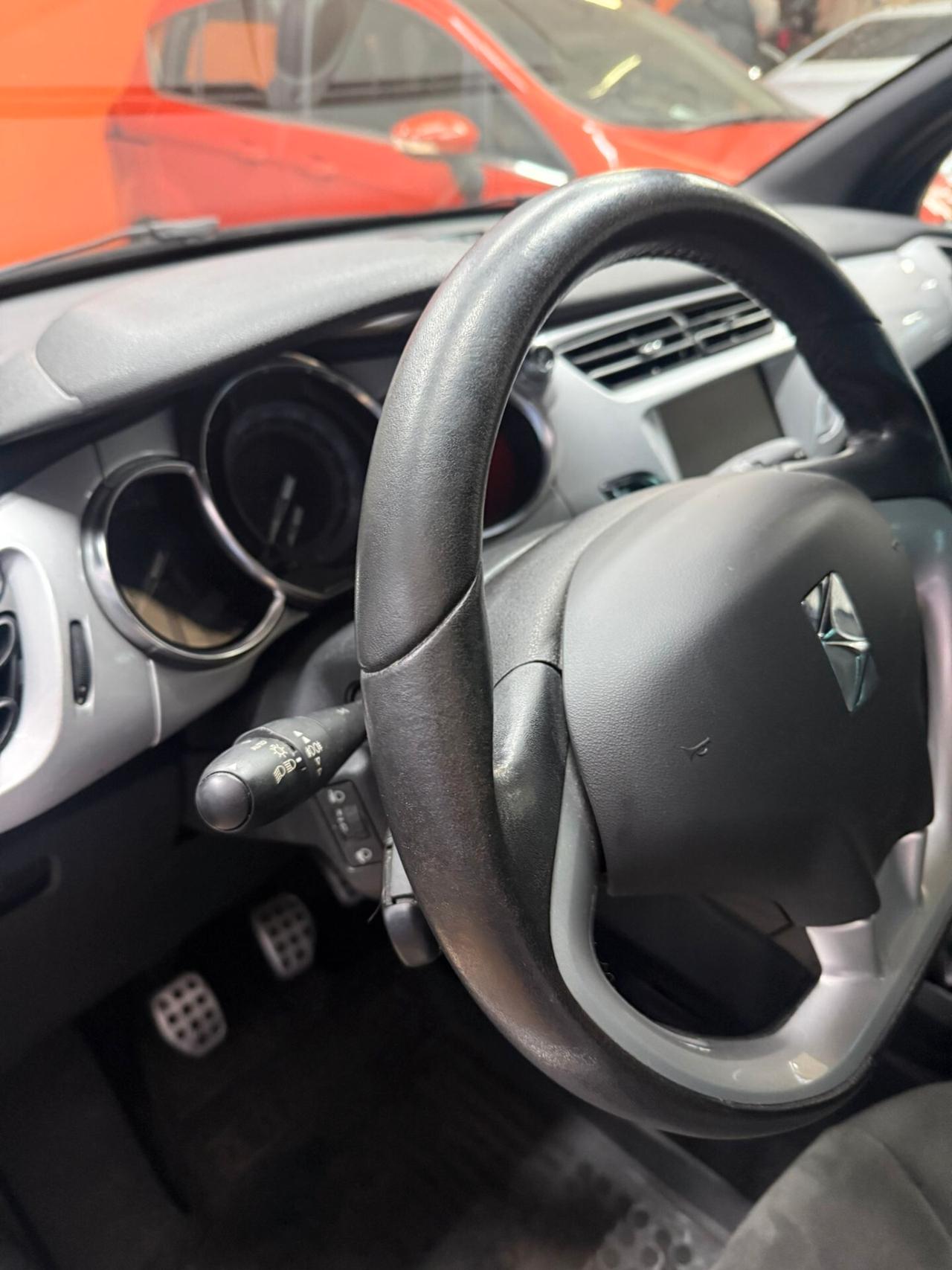 Ds DS3 1.4 BENZINA 2012 NEOP.