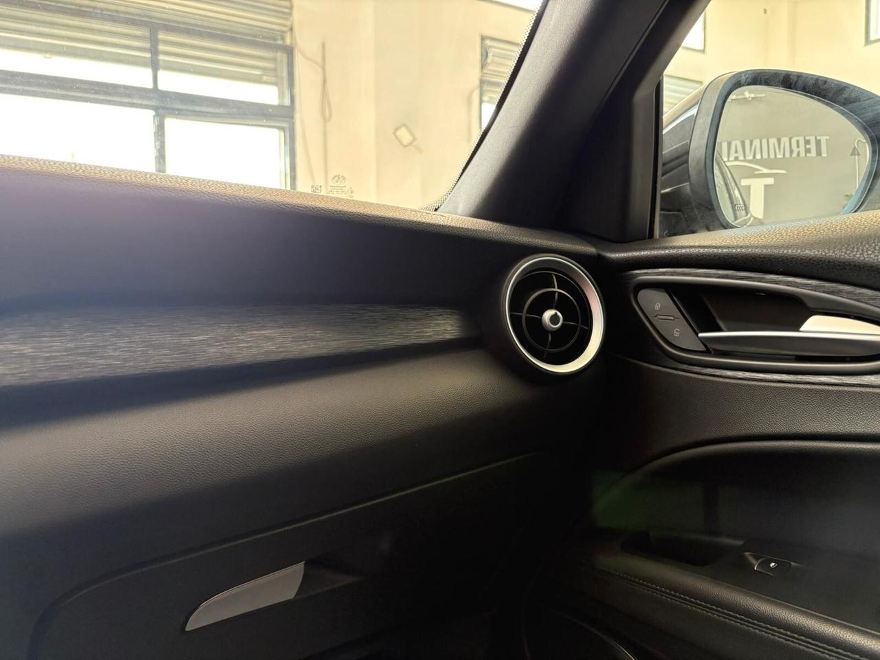 Alfa Romeo Stelvio 2.2 Turbodiesel 190 CV AT8 Q4 Business