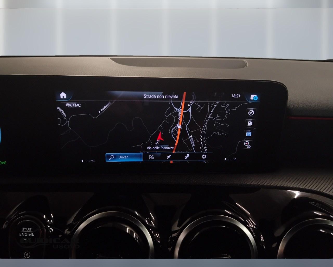 Mercedes-Benz Classe A - W177 2018 - A 180 d Premium auto
