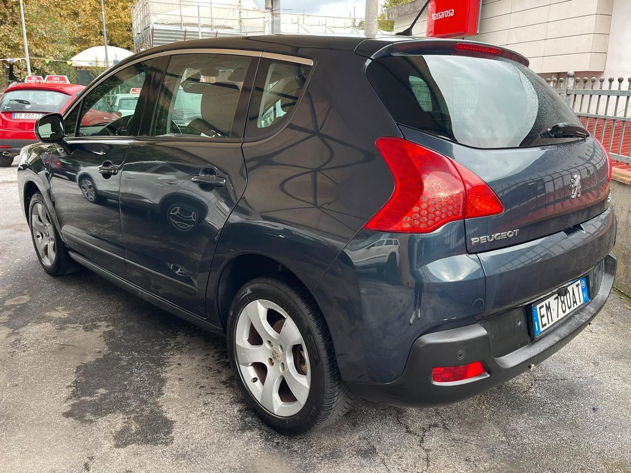 Peugeot 3008 1.6 e-HDi 112CV cambio robotizzato S.&S. Business