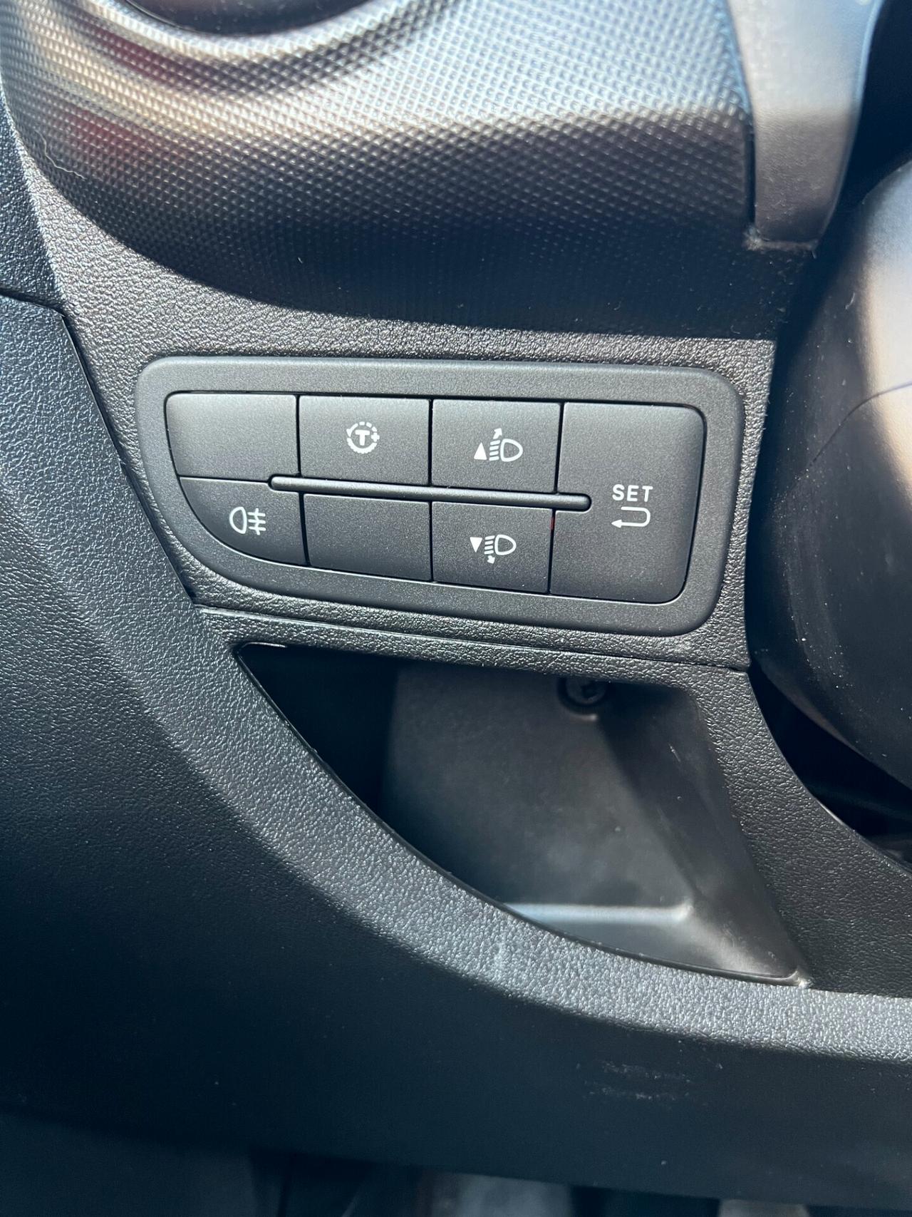 Fiat Fiorino 1.3 MJT 95CV Cargo Adventure