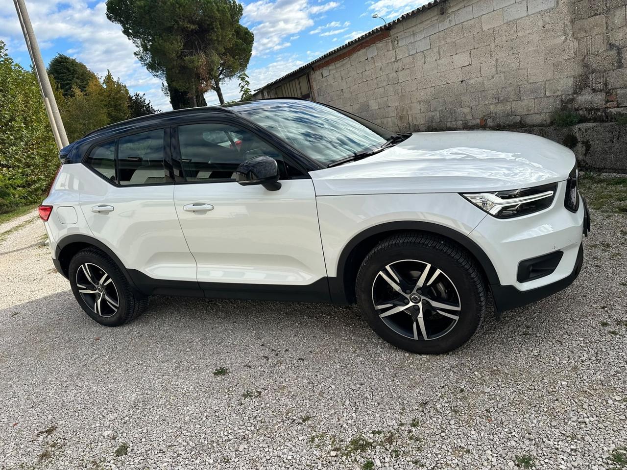 Volvo XC40 D3 AWD Geartronic R-DESIGN