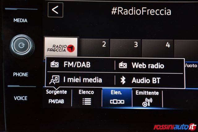 VOLKSWAGEN Taigo 1.0 TSI 116 CV DSG R-LINE + R18 + REARVIEW + TECH