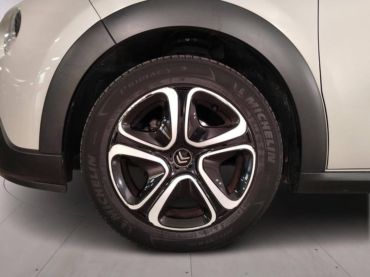 Citroen C3 1.2 puretech Shine 83cv