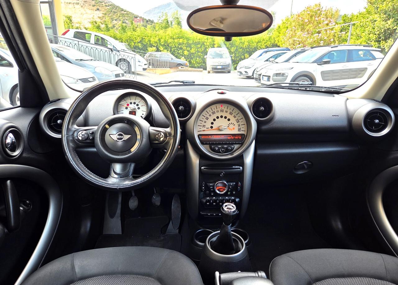 Mini COUNTRYMAN 1.6 D KM 103000 TAGLIANDATA GARANZIA