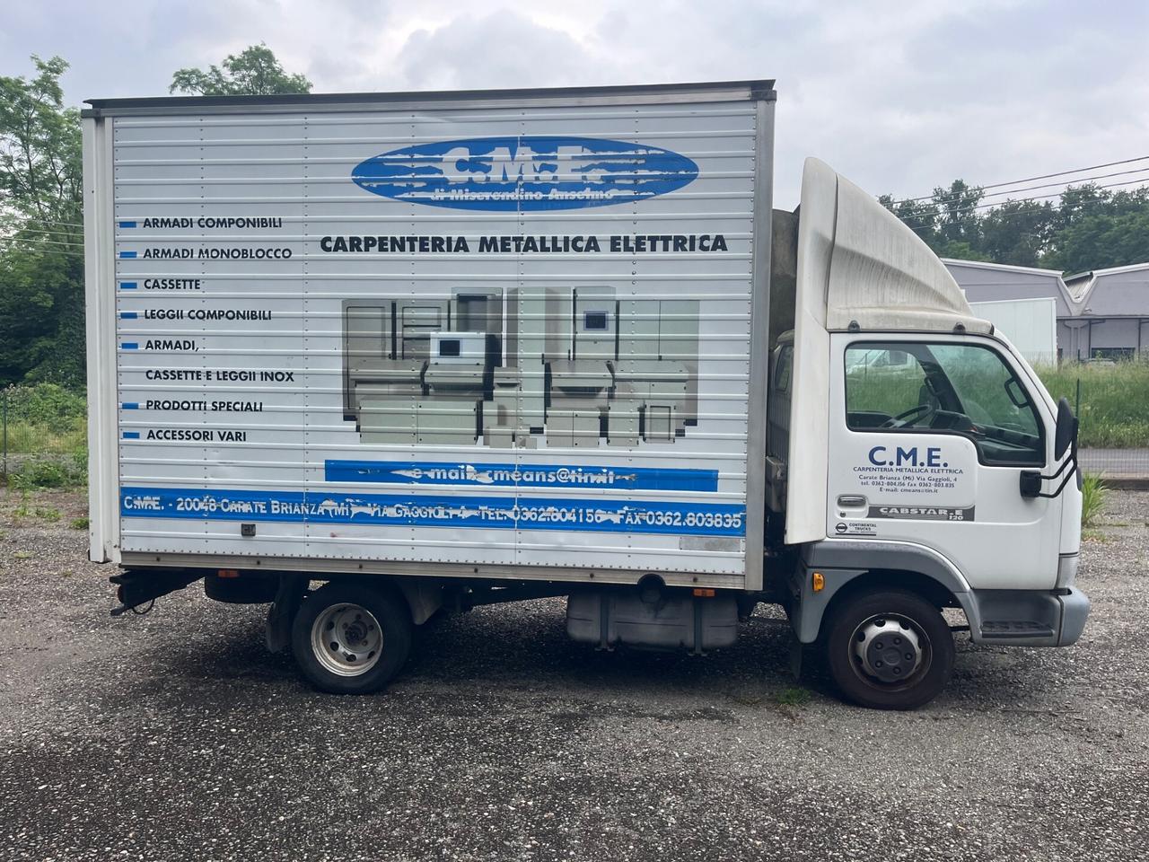 Nissan Cabstar E-120/furgone/3posti e 3Porte