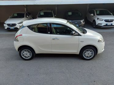 Lancia Ypsilon 0.9 TwinAir 85 CV Metano Ecochic Gold